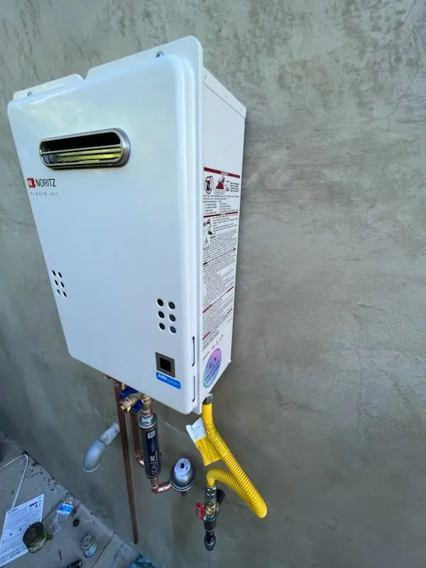 Tankless water heater installation for Copperfield homes